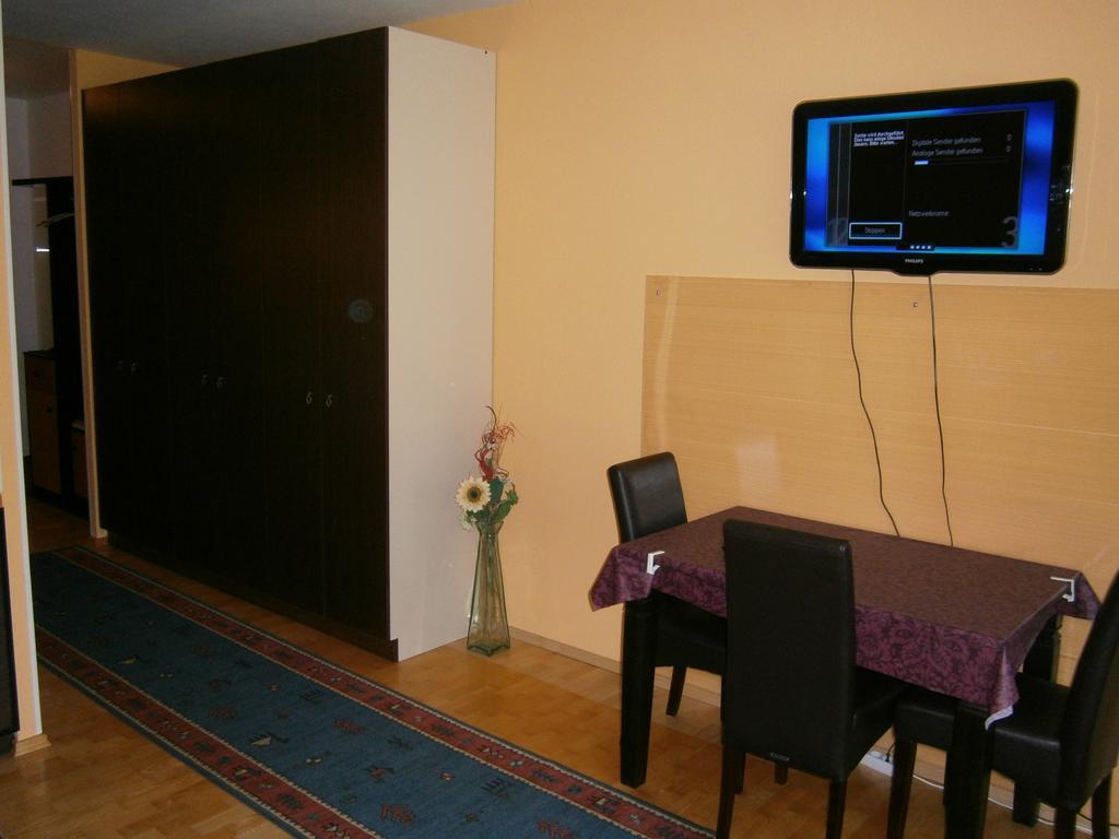 וילאך Ferienwohnung "Isidora" מראה חיצוני תמונה